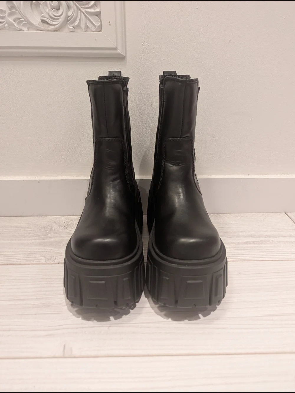 Dolls Kill Black Chunky Platform Chelsea Ankle Boots - Picture 6 of 7